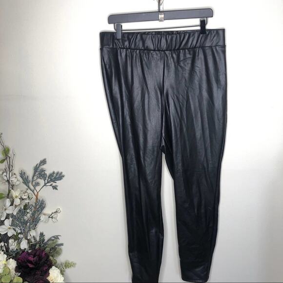 TORRID Faux Leather Leggings Black {O2} - Picture 2 of 6
